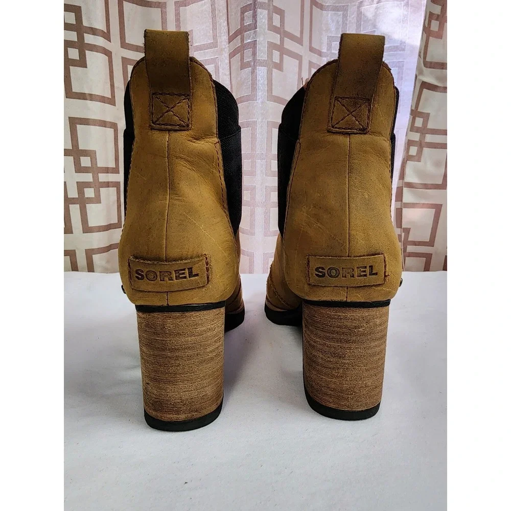 Sorel 8.5 Addington Chelsea Boot In Tobacco